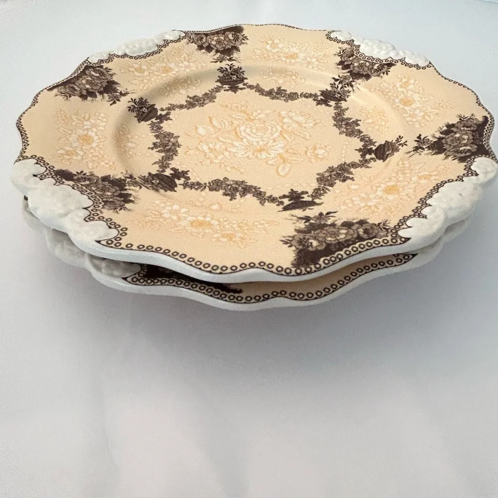 Anthropologie Vintage Shabby Chic Set of 2 Etruscan Festoon Salad Plates Yellow